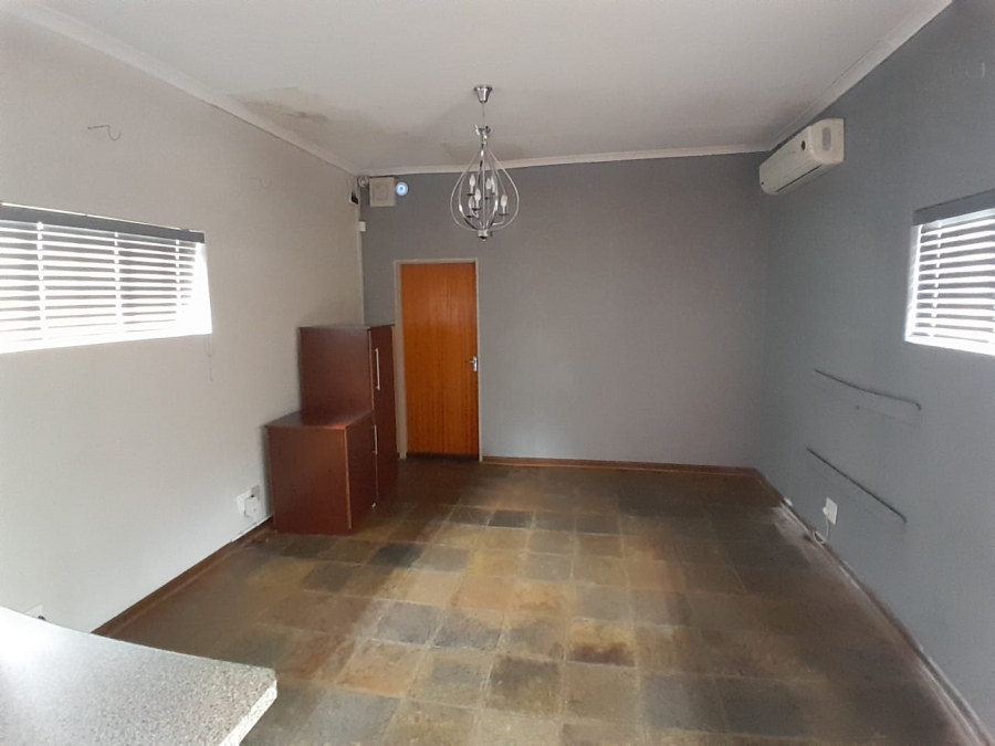 4 Bedroom Property for Sale in Kuruman Northern Cape